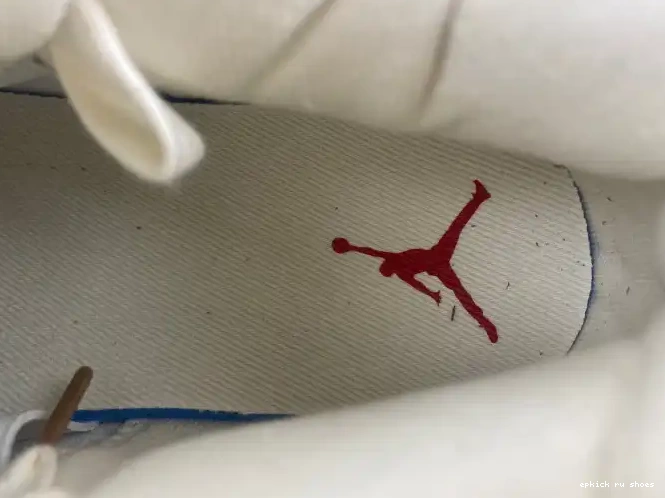 Rep 4 AO2571-100 Air 'White' Levi's x Jordan 0515